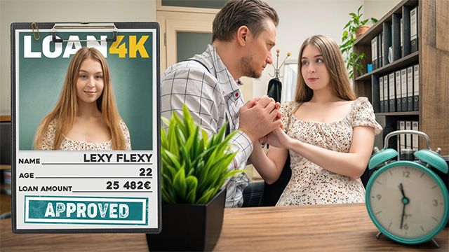 Горячая милашка страстно трахается